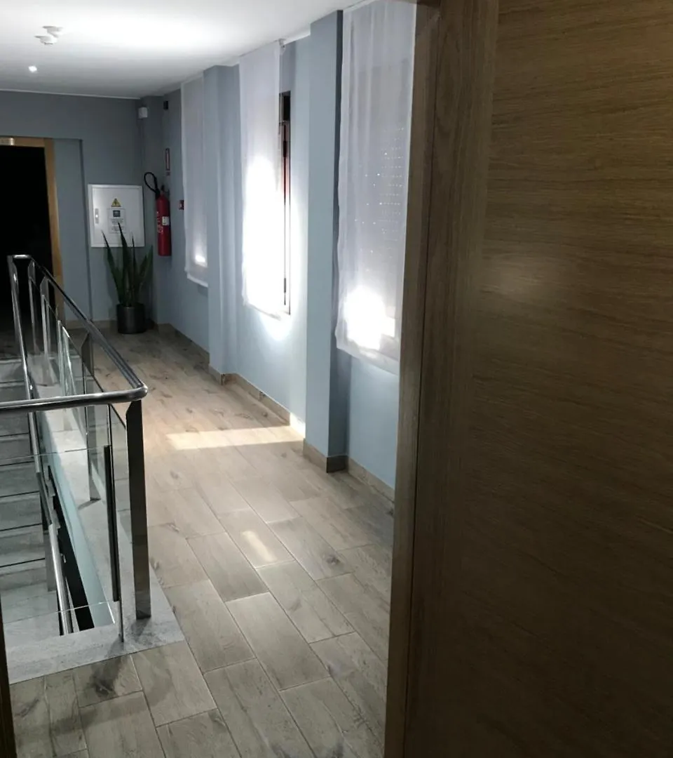 Hostal Los Encinares Villanueva de Cordoba Guest house